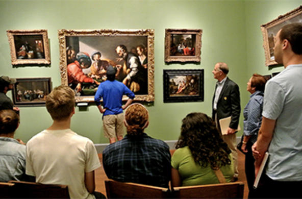 group in the worcester art museum looking at art on a wall
