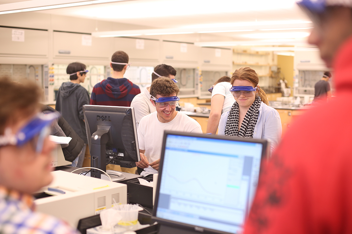 Students in a chemistry lab in Smith Labs, part of the College's Integrated Science Complex which was completed in 2010.
