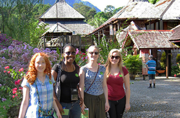 group photos of students studying abroad