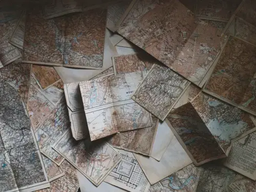 Assortment of vintage maps 