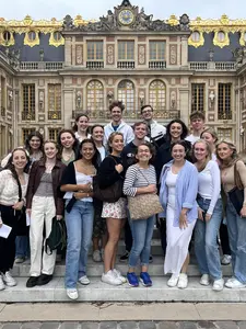 Study abroad students pose for a photo in Paris